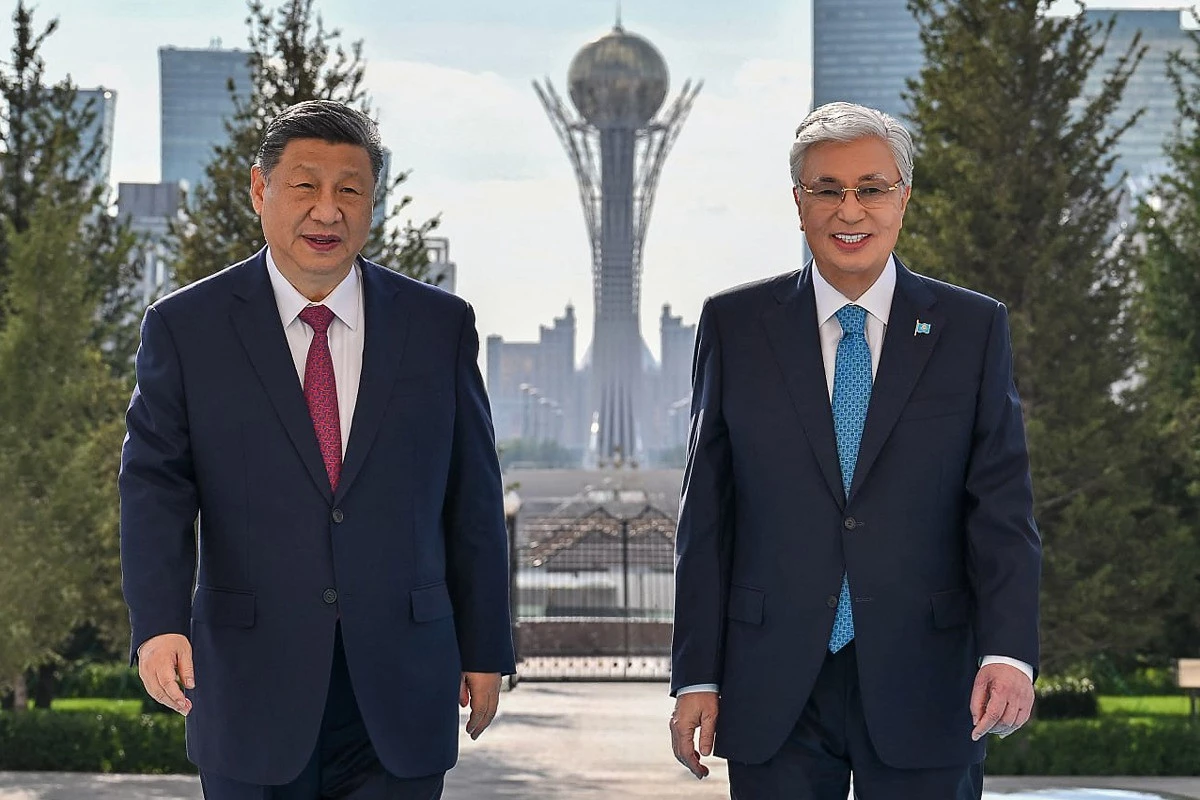Xi Jinping arrives at the Central Asian summit