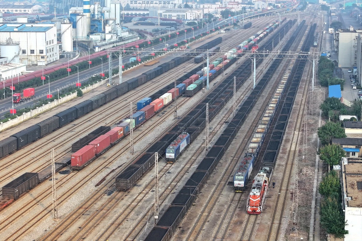 More Chinese goods head into major Central Asian cities via rail