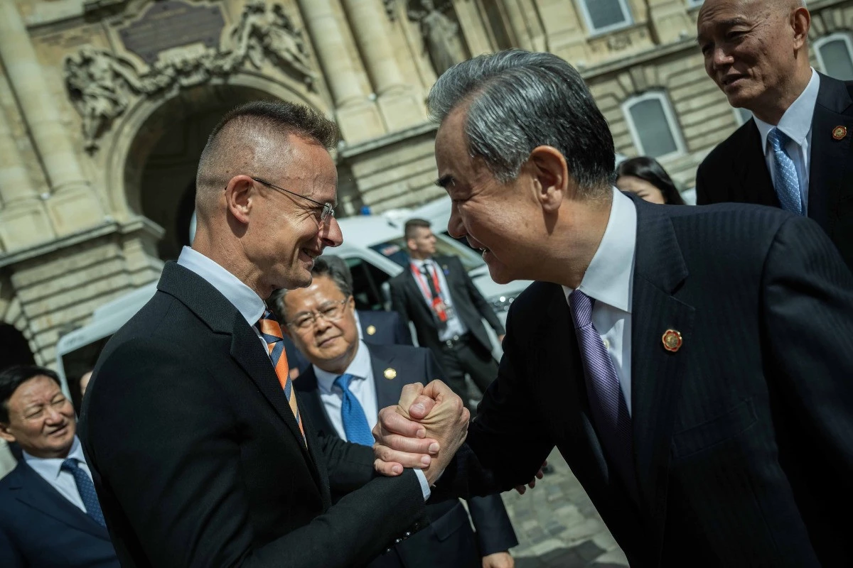 Hungarian FM: China key to European competitiveness