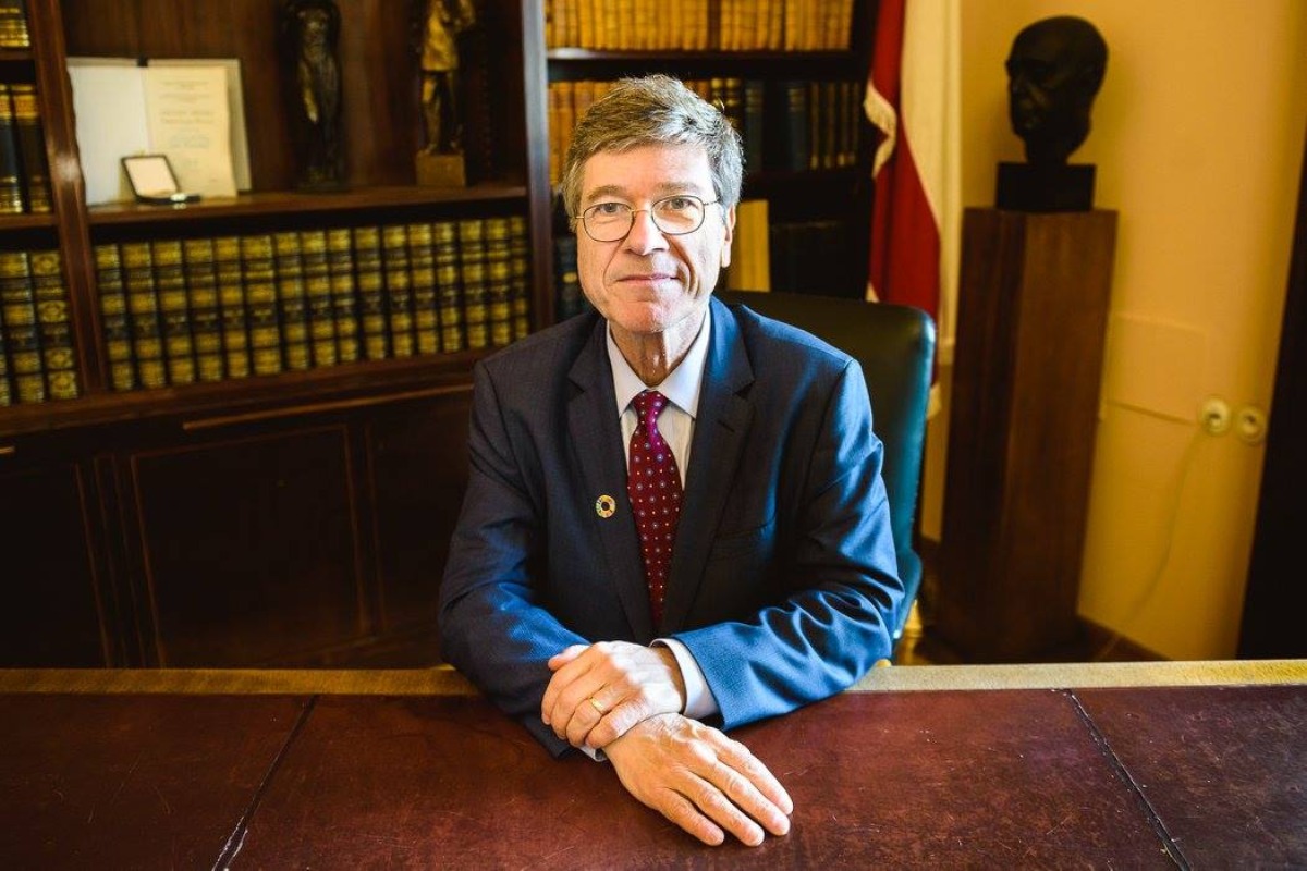 Jeffrey Sachs: Europe must negotiate with Russia