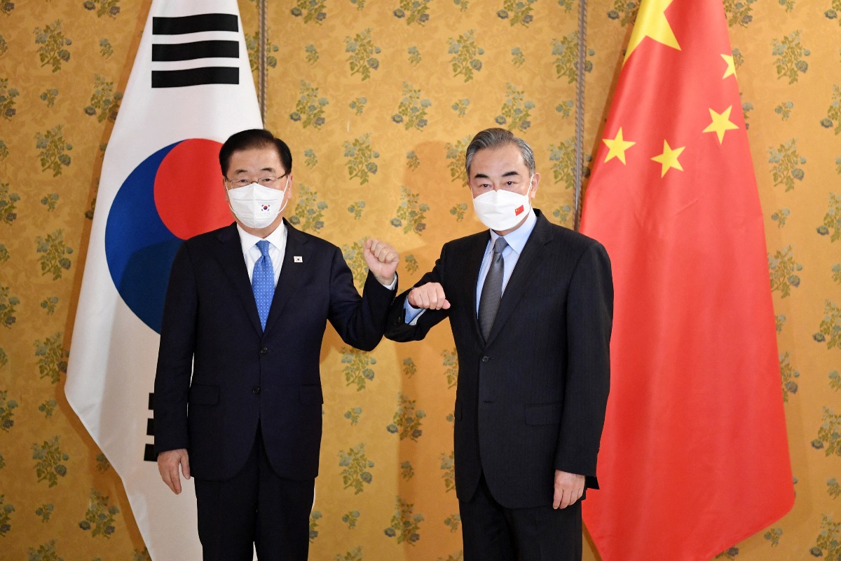 Chinese top diplomat Wang Yi urges greater cooperation with Japan, South Korea