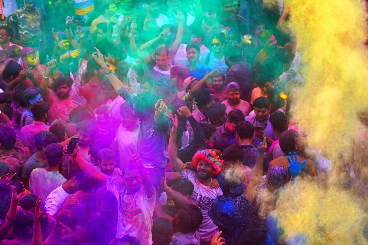 Holi The Hindu Festival Of Colour Eurasia