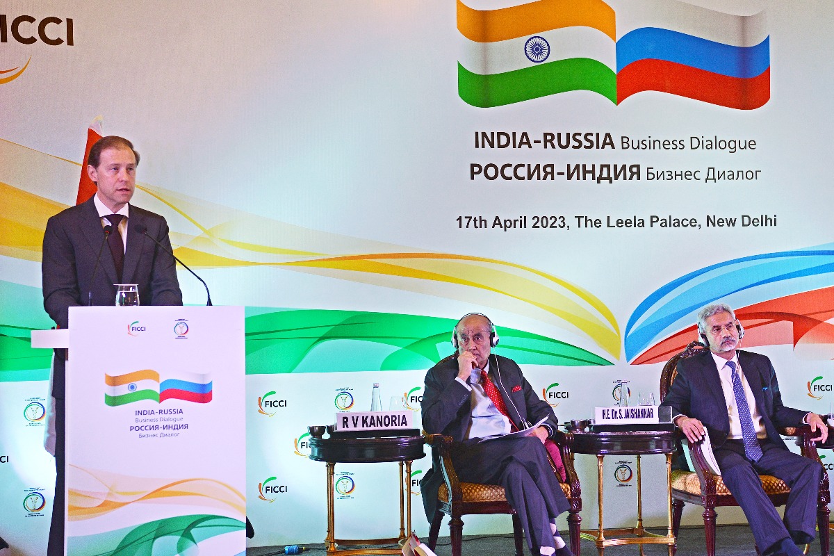 India and Russia discuss free trade agreement