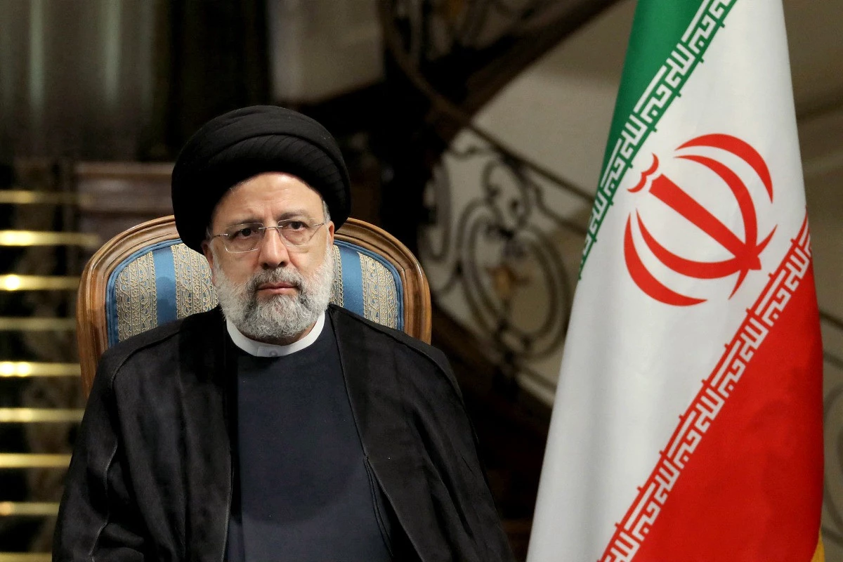 Iran's President and Foreign Minister die in helicopter crash