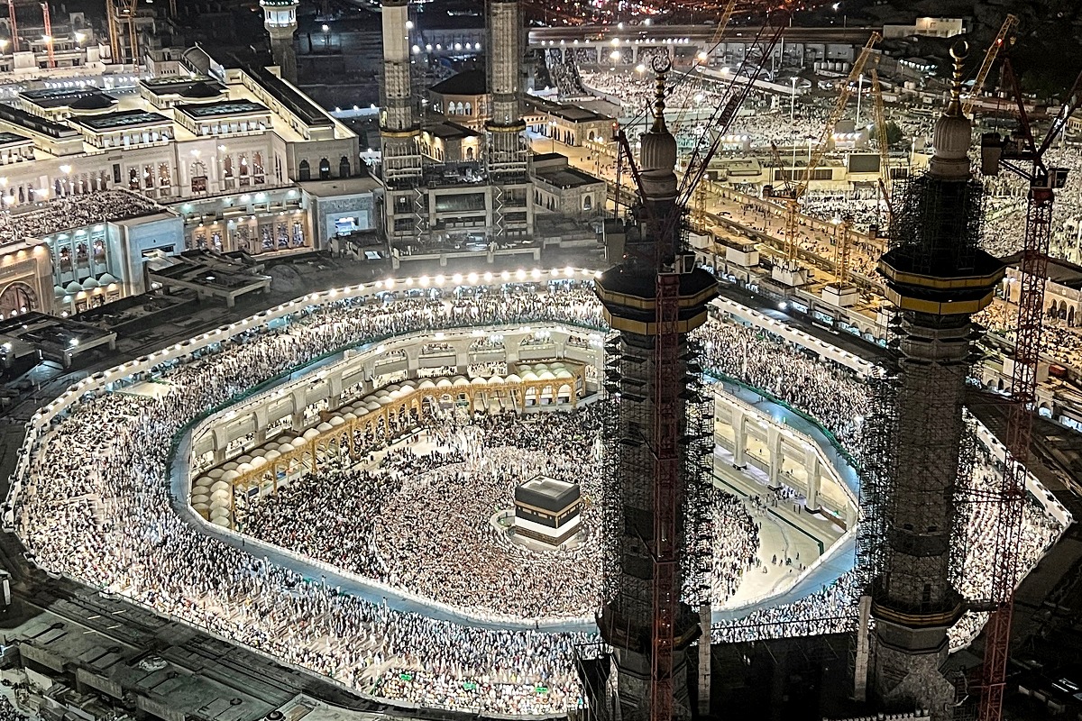 Largest Hajj pilgrimage in history begins in Saudi Arabia