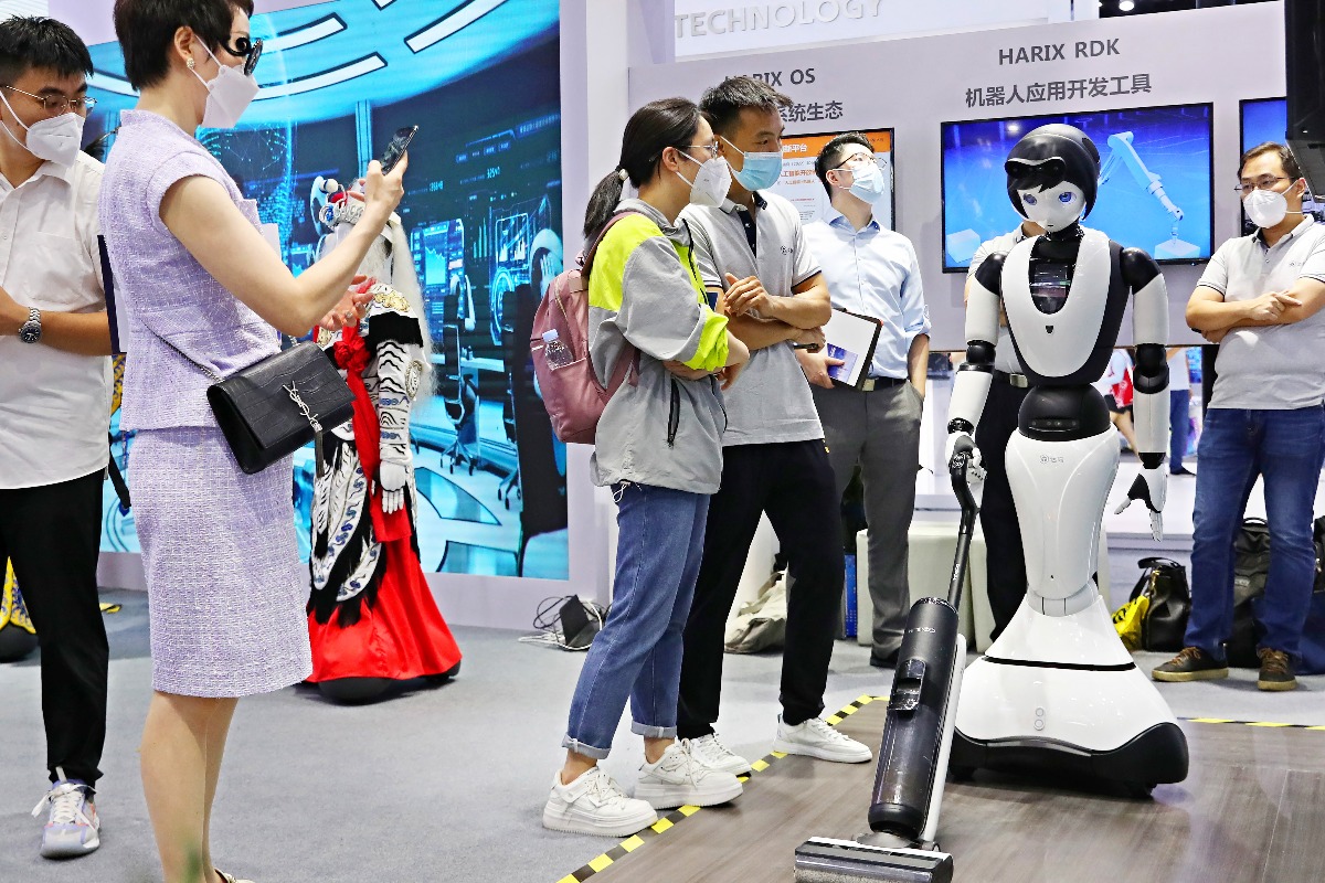 Developing the robotics industry in Shanghai