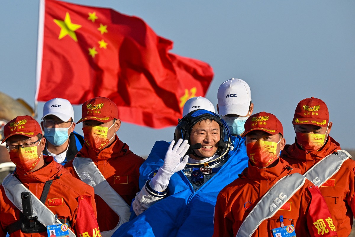China's Shenzhou-16 astronauts return safely to Earth
