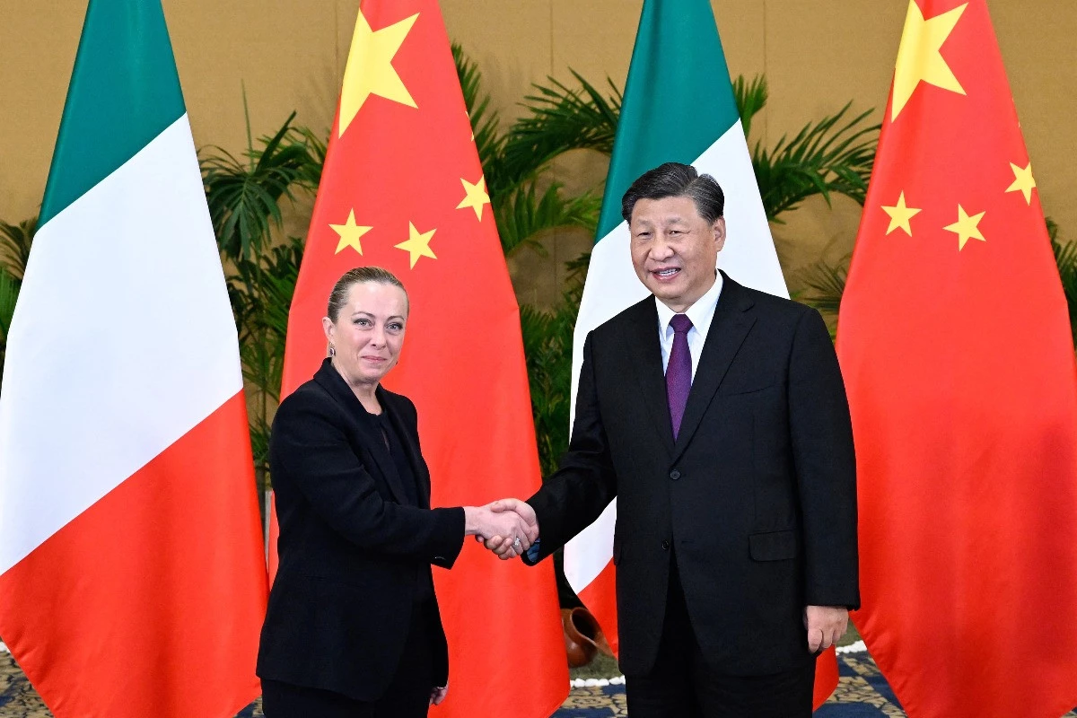 Meloni's clever manoeuvring between China and the West 