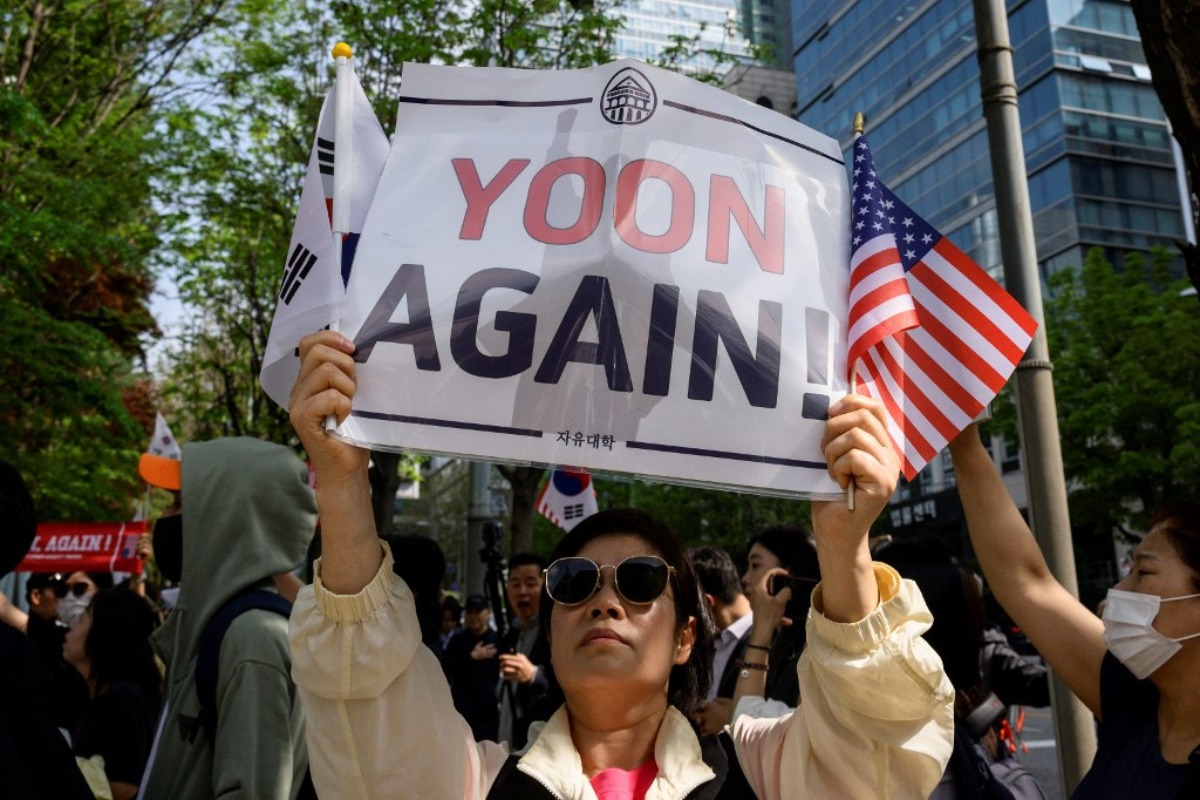 Impeached South Korean ex-president quits party before snap election