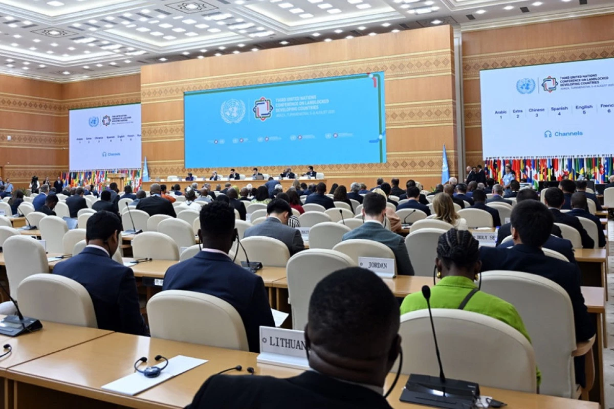 Avaza – Conference on the integration of regions isolated from world trade into global trade