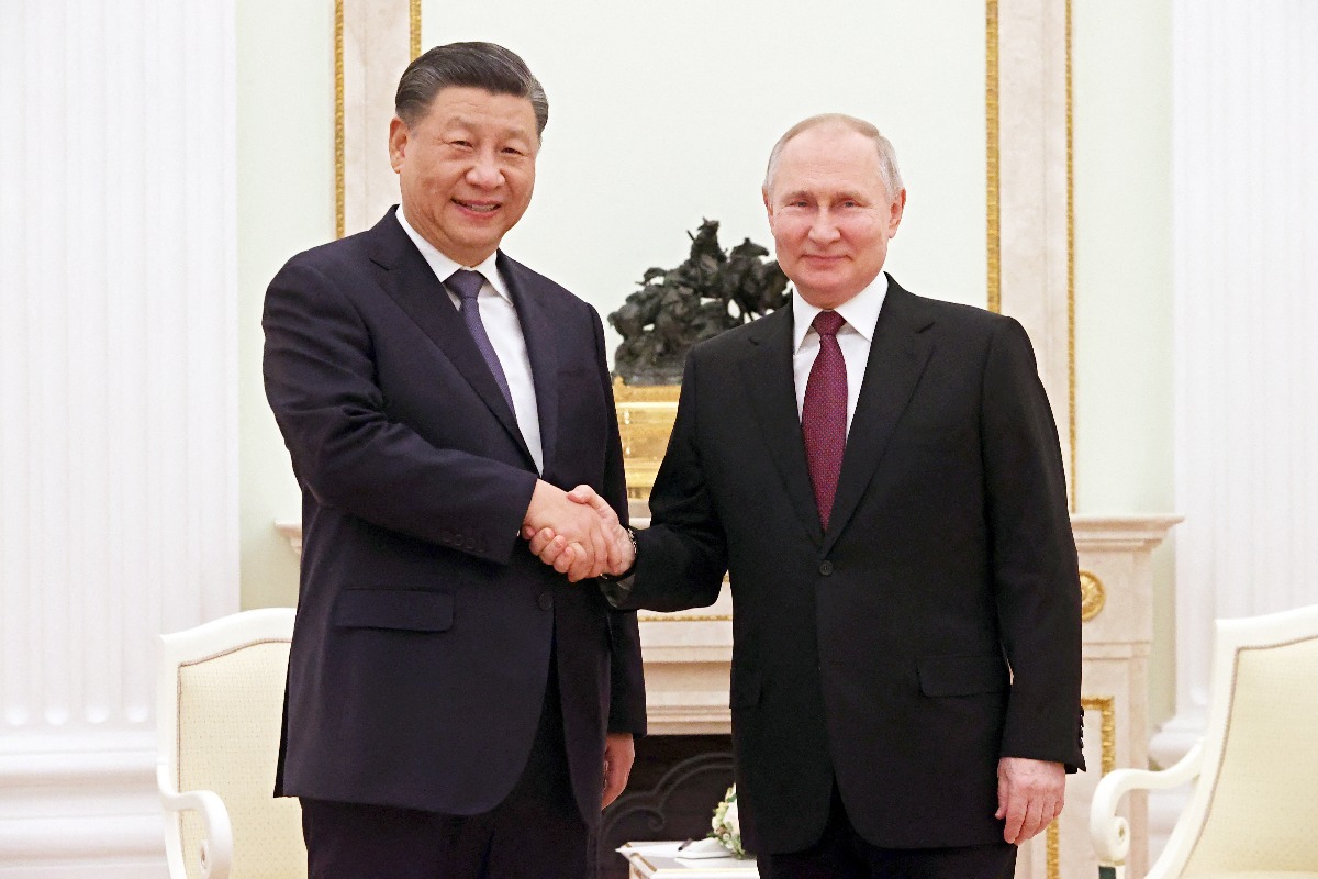 Xi Jinping holds talks with Putin in Moscow