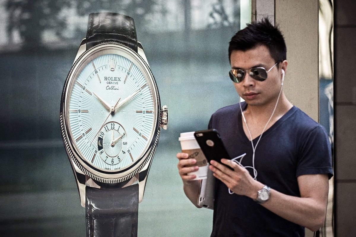 Swiss luxury watch manufacturers eager to welcome back Chinese tourists