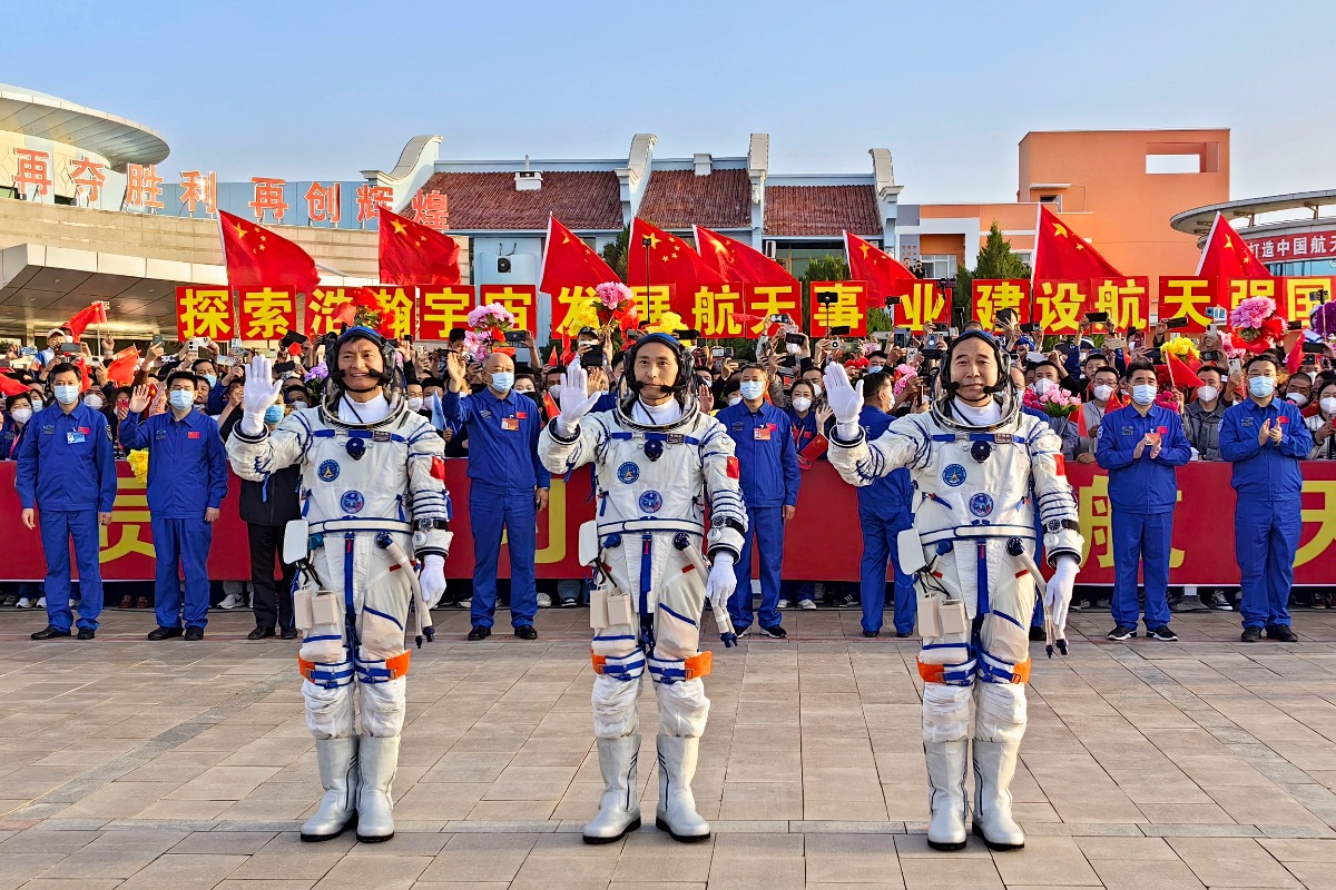 China launches Shenzhou-16 manned spaceship
