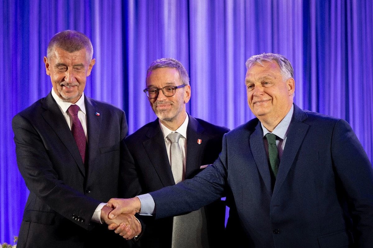 Viktor Orbán and allies form 3rd biggest EP group