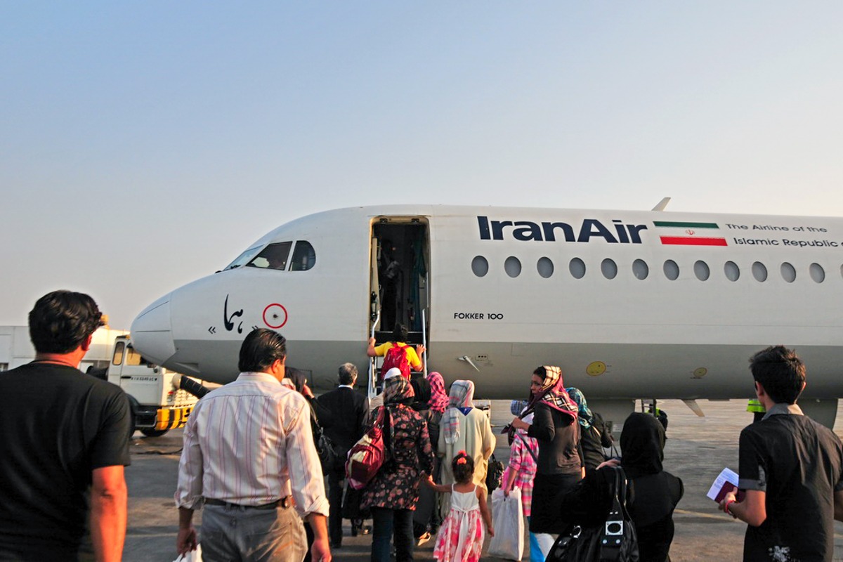 Iran awards major airport project to Chinese contractor
