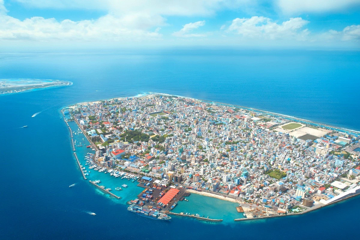 The Maldives looks to the East (while glancing at the West) 