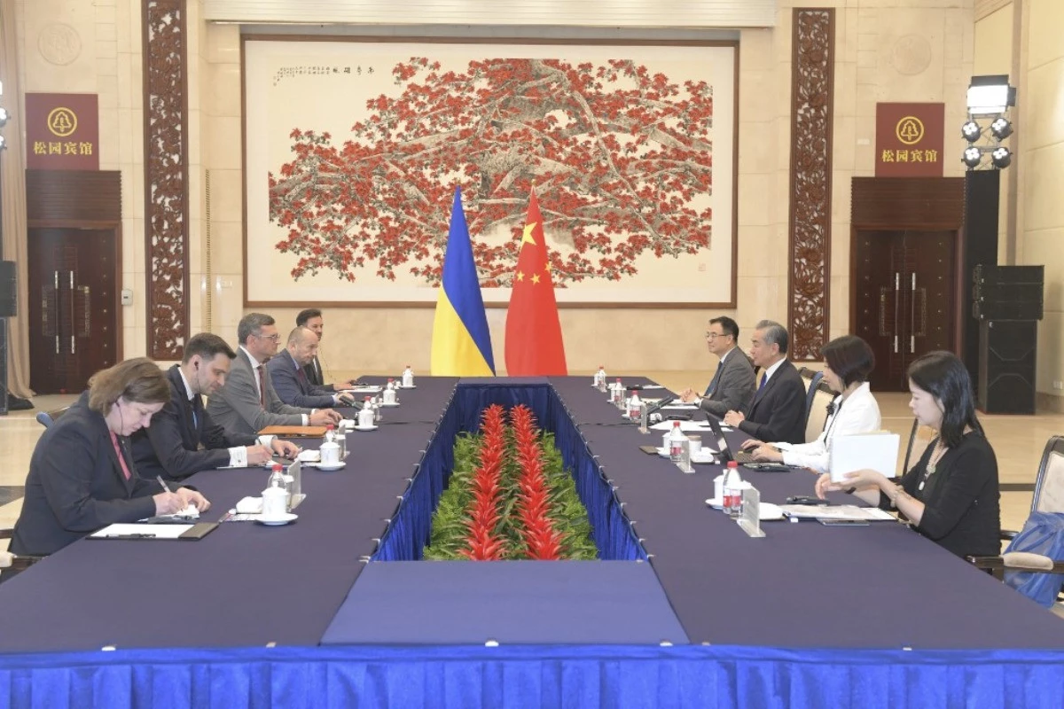 Ukrainian FM Kuleba signals willingness to negotiate with Russia after meeting Chinese counterpart